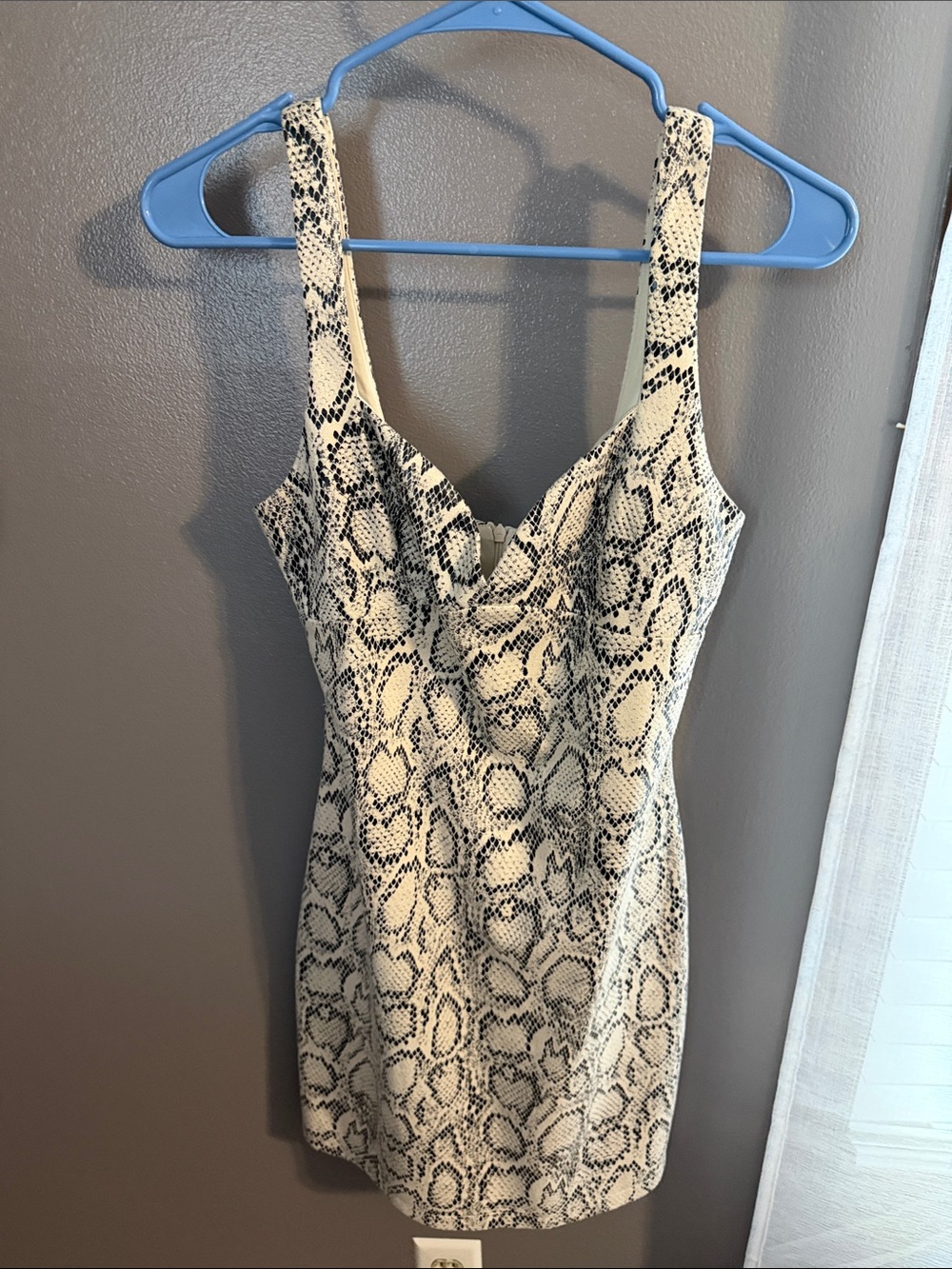 NEW w/ tag Zara Snake-Print Mini Dress in Cream and Black